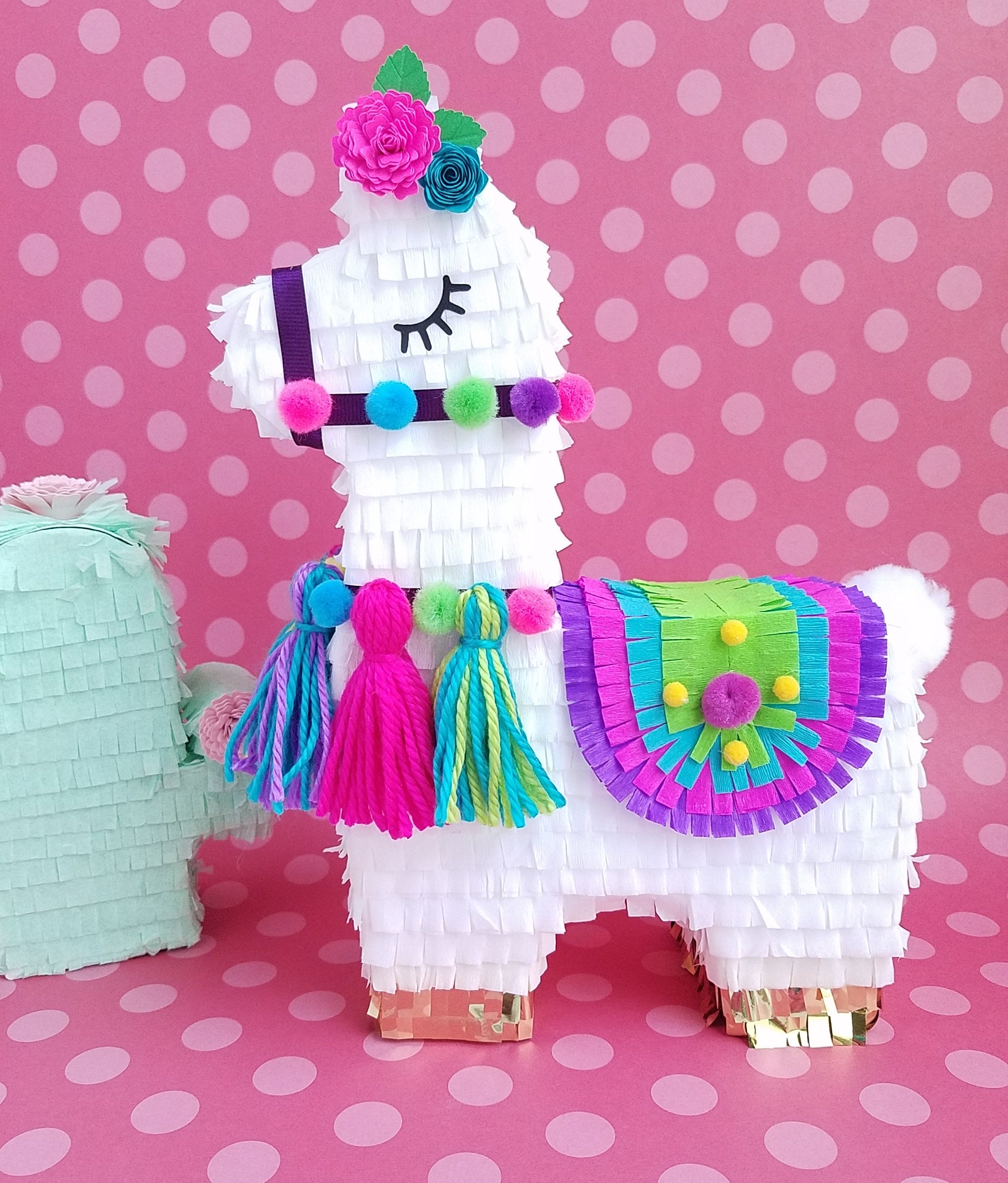 Llama pinata deals