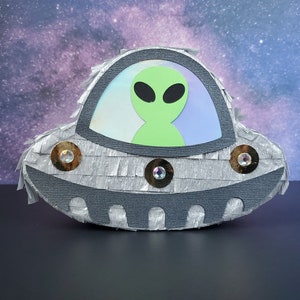 Alien spaceship mini piñata (1ct.), Space theme party, Alien party favor, Alien birthday, Out of this world theme, Outter space decor