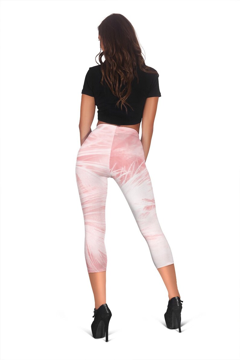 Activewear Capri Leggings Yoga Capri Pants Pink Feathers Abstract Womens Capri Leggings Polyester Spandex Tights