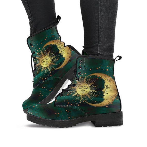 Botas de mujer Dark Green Moon Cuero vegano de - Etsy México