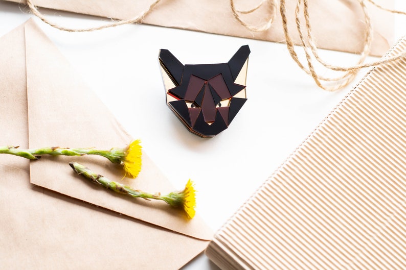 CAT BROOCH acrylic brooch grey kitty brooch Retriever acrylic jewelry animal brooch cat Pin