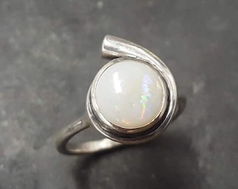 Vintage Opal Ring, Natural Opal, Fire Opal Ring, October Birthstone, Ethiopian Opal Ring, Round Opal Ring, Artistic Ring, Rare by Adina