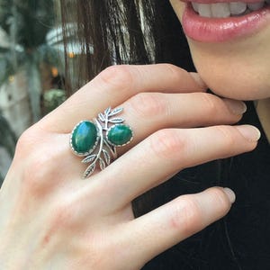 Leaf Ring, Natural Malachite Ring, Green Vintage Ring, April Ring, Green Stone Ring, Inspirational Ring, Natural Green Ring, 925 Silver Ring