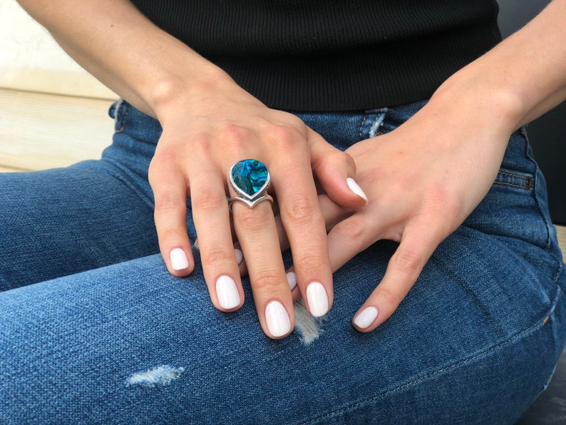 Solid Silver Ring Pearl Shell Ring Mother of Pearl Blue Shell Ring Flat Ring Teardrop Ring Ocean Ring Leaf Ring Blue Green Ring