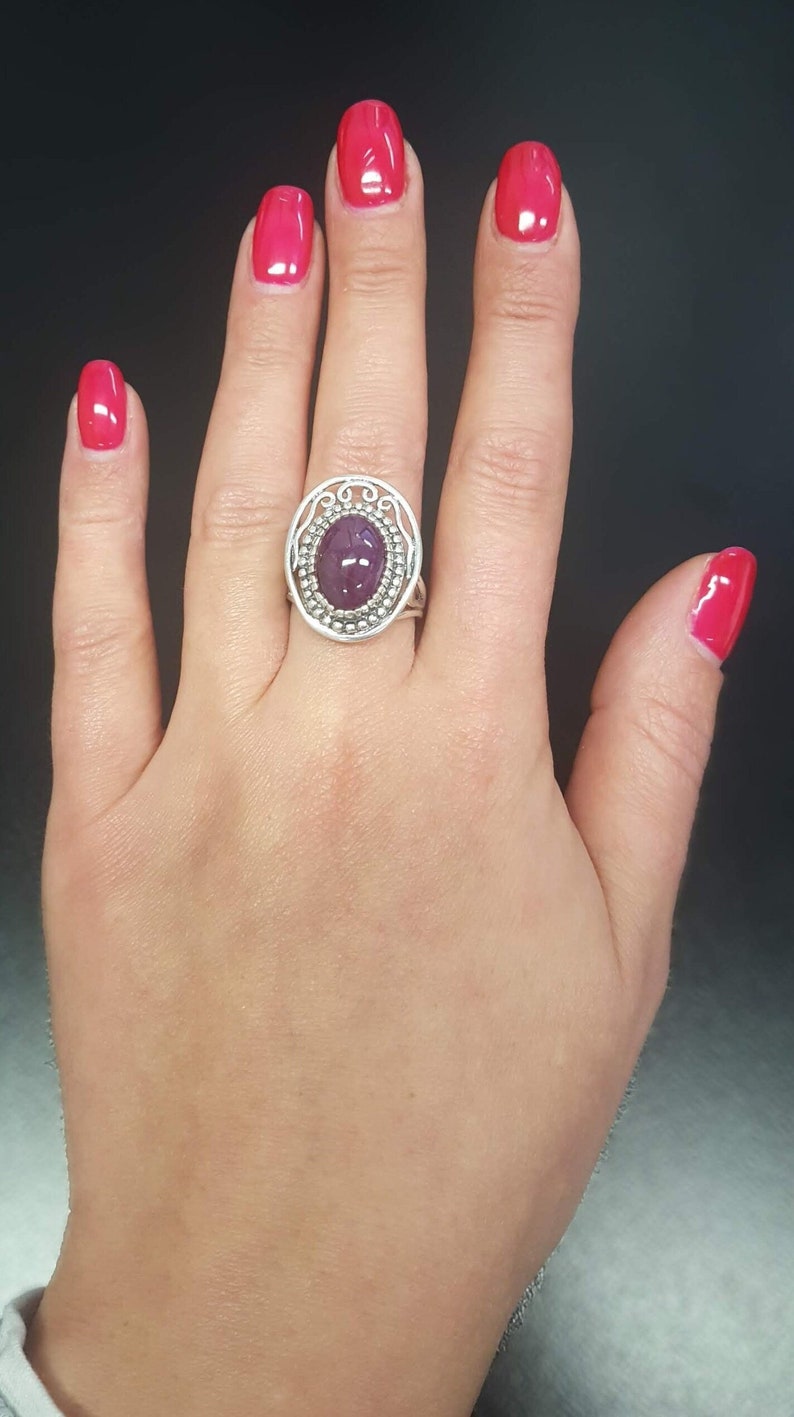 Bague rubis antique, bague rubis naturel, bague rubis rouge, pierre de naissance juillet, grosse bague rubis, bagues rubis, bague en argent, rare par Adina image 7