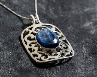 Kyanite Pendant, Blue Kyanite, Natural Kyanite, Blue Kyanite Pendant, Artistic Pendant, Rectangle Pendant, Statement Pendant,Artistic Silver