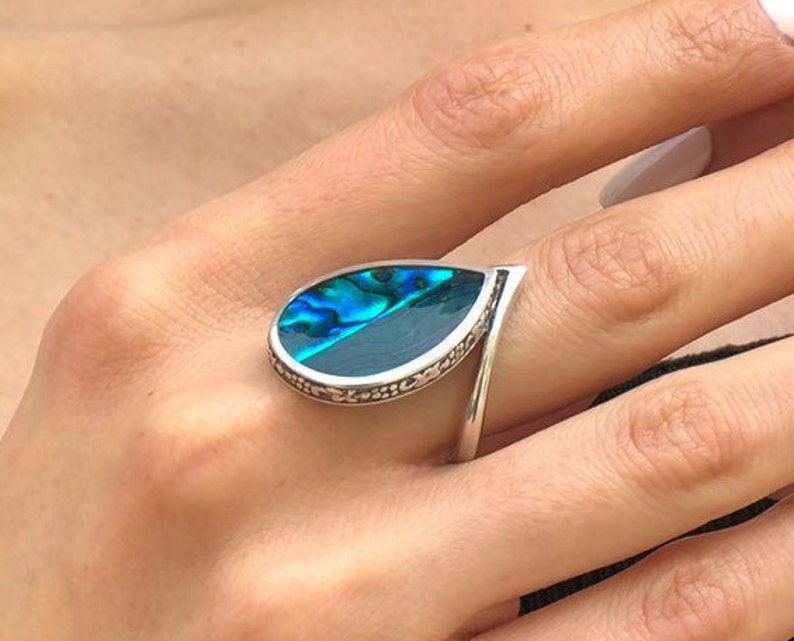 Solid Silver Ring Pearl Shell Ring Mother of Pearl Blue Shell Ring Flat Ring Teardrop Ring Ocean Ring Leaf Ring Blue Green Ring