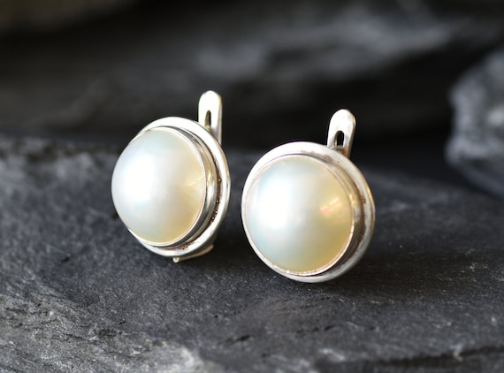 Large mabe pearl earrings deals