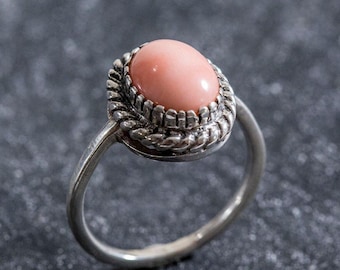 Rosa Koralle Ring, Natürlicher Koralle Ring, Silber Koralle Ring, Viktorianischer Ring, Engel Haut Koralle, Oval Vintage Ring, Koralle Ring, selten von Adina