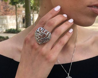 Herz Silberring, künstlerischer Ring, Herz Ring, grobes Herz Ring, Ornament Ring, Liebesring, großes Herz Ring, Silber Statement Ring, massiver Silberring