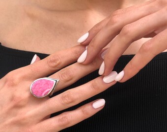 Teardrop Ring, Rhodochrosite Ring, Pink Leaf Ring, Natural Stone Ring, Artisan Ring, Pink Silver Ring, Pink Stone Ring, Solid Silver Ring