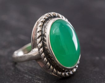 Big Chrysoprase Ring, Natural Chrysoprase, Statement Ring, Vintage Green Rings, May Birthstone, May Ring, Solid Silver Ring, Chrysoprase