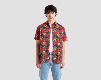 à imprimé pivoines sauvages | Chemise boutonnée à manches courtes | Chemise hawaïenne | Chemise de fête | Cadeau petit ami | chemise de vacances | Chemise fleurie