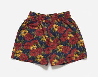 Short à enfiler Wild Peonies pour femme| Short Hawaï| Short froncé à taille froncée | Short de fête| Shorts de vacances | Short décontracté de tous les jours