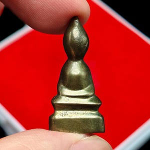 LP Huan Leklai Stone Phra Pim Samati Powerful Magic Charm Talisman Thai Buddha Amulet #aa4567