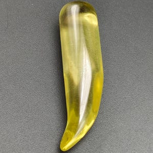 Mystic Green Lemon Lime Energy Claw Fang Naga Eye Gemstone Crystal Charm Wealth Lucky Fortune Talisman Pendant Thai Buddha Amulet #aa4741