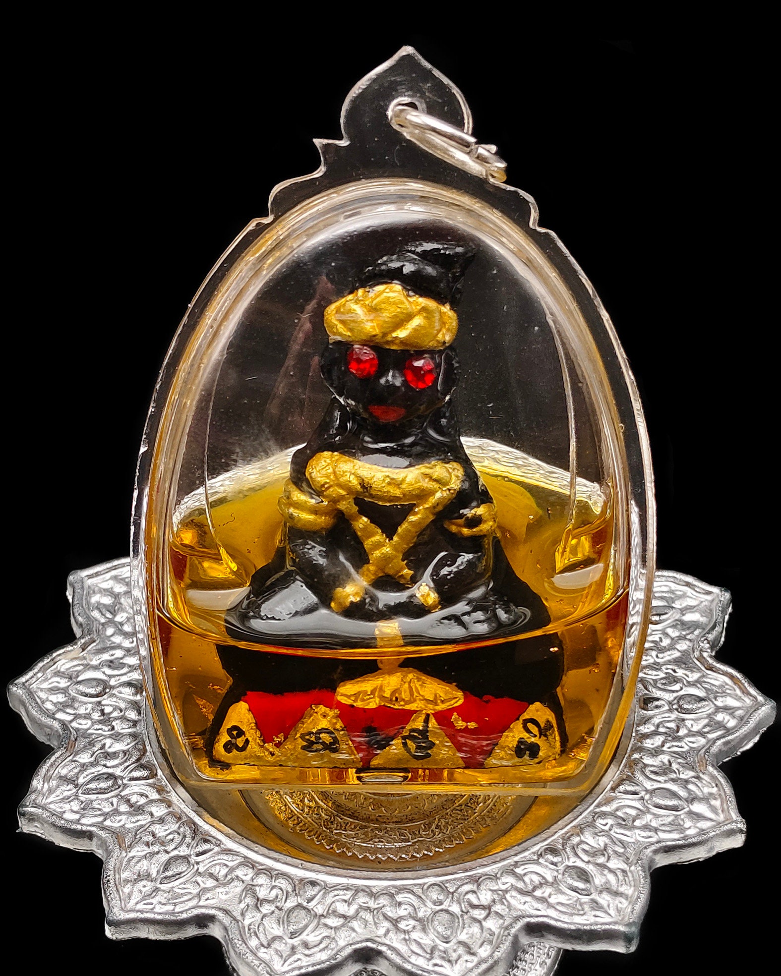 Phra Ngang Red Eye Achan Nankong Samnak Sak Yant Charm Love