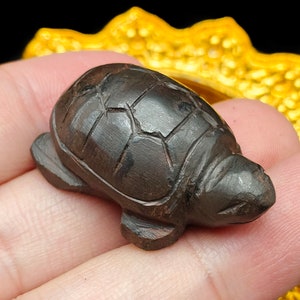 LP Uthai Leklai Umklum Carved Turtle Statue Charm Fortune Rich Protect Thai Buddha Amulet a#aa4166
