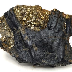 Powerful Holy Growth Gold Leklai Magic Power Stone Charm Protection Talisman Fortune Famous Thai Amulet #aa4826 Best offer