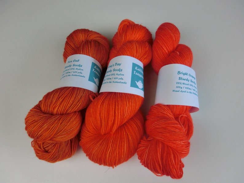 100g Sturdy Socks Yarn Bright Orange