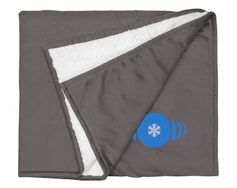 Premium Somewherecold sherpa blanket