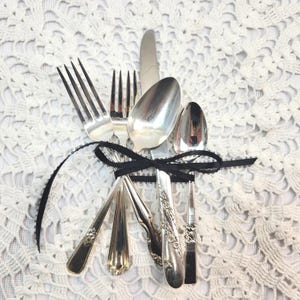 Mismatched Silverware Set 5-Piece Vintage Antique Flatware for One Full Single Table Setting Silver Wedding Party Large Gathering Holidays