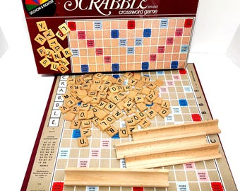 Scrabble Board Game NO.17 Selchow & Righter 1982 complete, New, 2-4 players, family crossword board game wood tiles