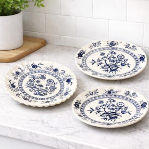 3 Plates Johnson Brothers Nordic 6" bread, dessert/salad plates made in England. Classic Blue Onion.