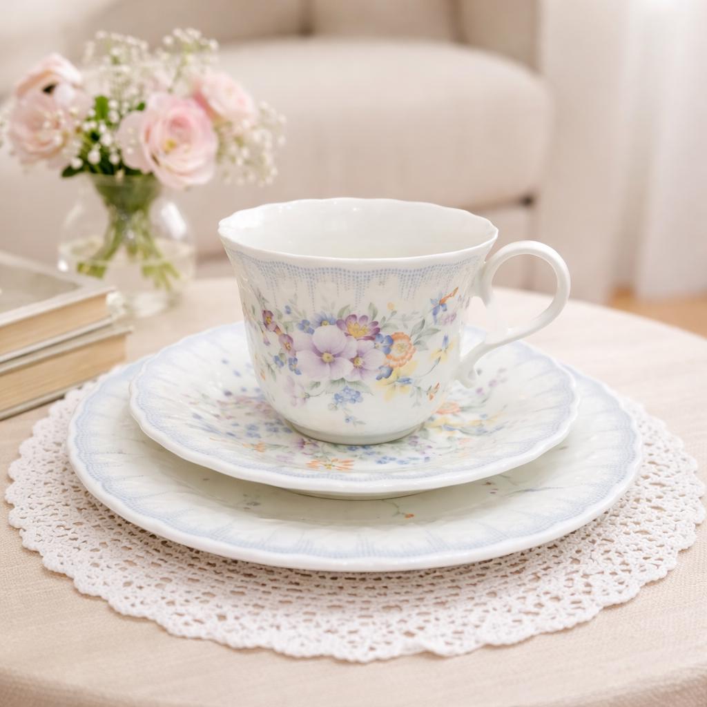 Mikasa Bone China Endless Love A7060 Trio Set Teacup Saucer Plate