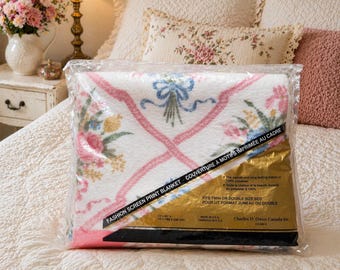 Vintage Charles D. Owen Canada Floral Blanket NOS Sealed Cottagecore Pink & Blue Bouquet Twin/Double Bedspread  Made in USA Gift Quality