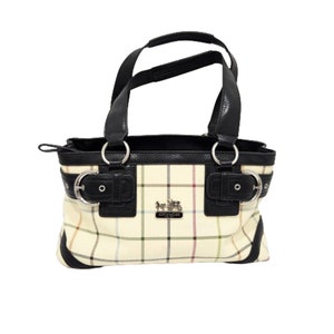 Burberry purse best sale canada