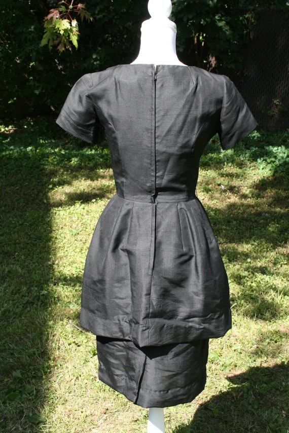 50s Vintage Black Peplum Cocktail Dress - image 5