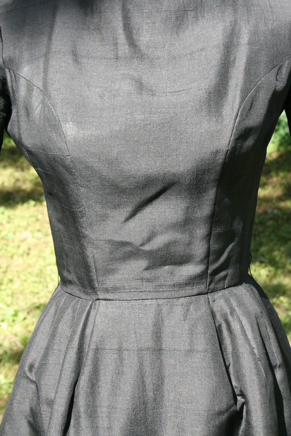 50s Vintage Black Peplum Cocktail Dress - image 8