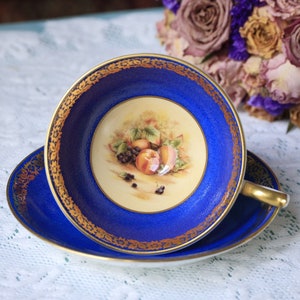 Beautiful Aynsley Orchard Gold Cabinet  teacup and saucer English porcelain made in England