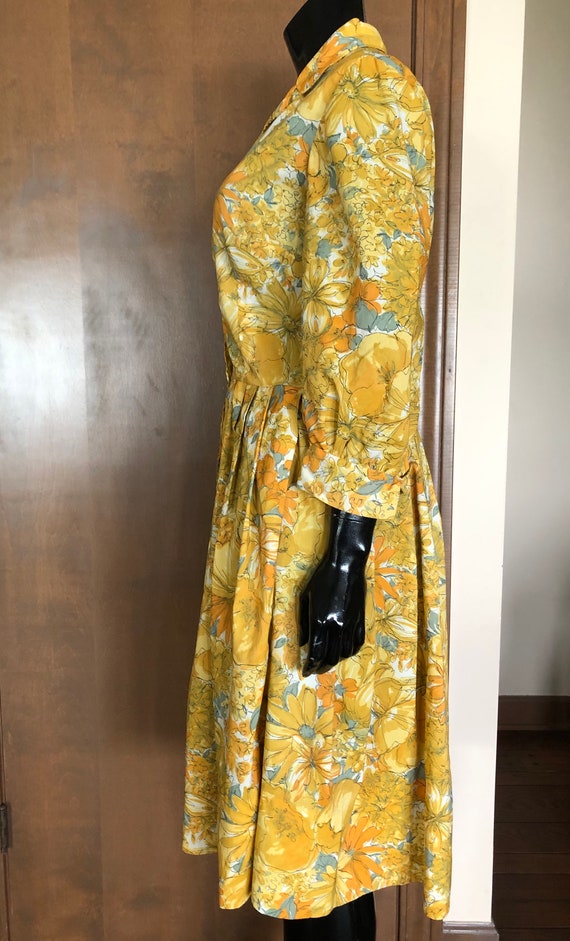 1950s Dress Yellow Floral Daydress - image 2