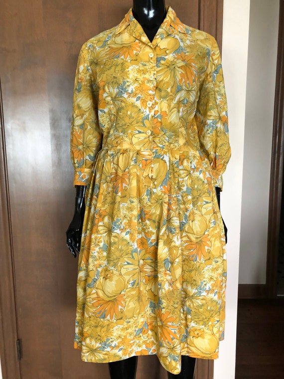 1950s Dress Yellow Floral Daydress