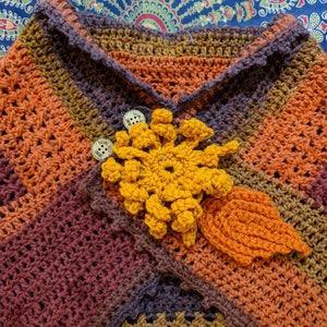 Retro Hand Crocheted Capelet (Orange)