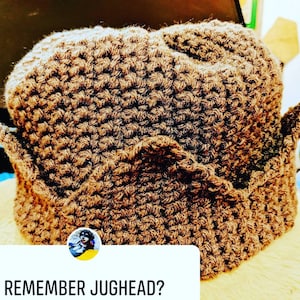 Jughead&#39;s Hat in Brown