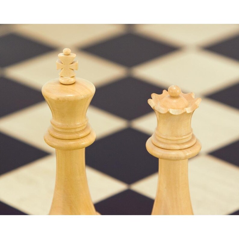 Victoria Series Ebonised Boxwood Chess Pieces - 3.75 Inch image 7
