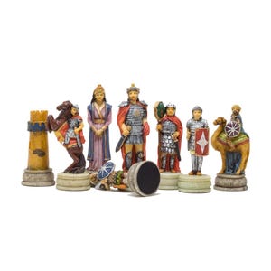 The Romans Vs Arabs Hand-Painted Themed Chess Pieces by Italfama