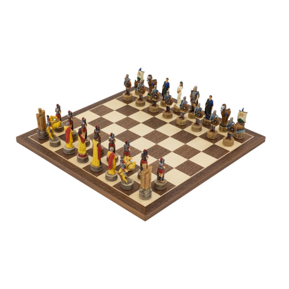  iChess.net Insane Chess Sacrifices - Empire Chess : Toys & Games