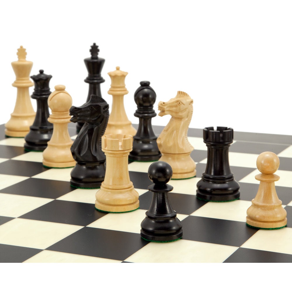 Regencychess Black Sovereign Luxury Chess Set