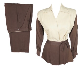 40er 50er Jahre Braun 2 Tone Gabardine Hosenanzug - Vintage Damen Damen Tan Gabardine Hollywood Jacke