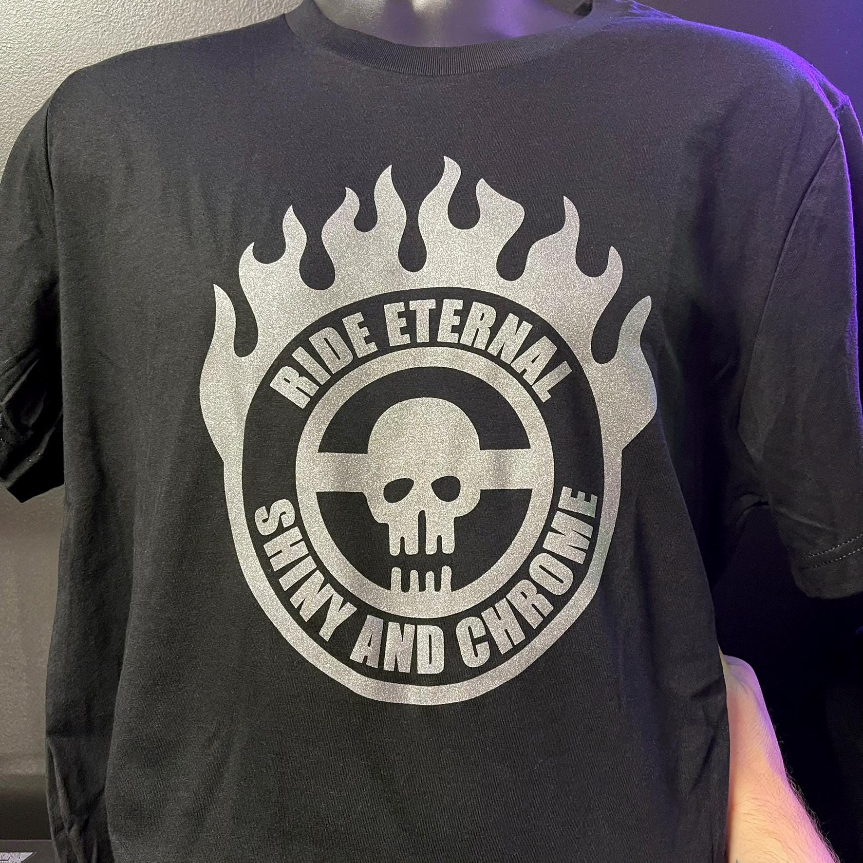 VALLAD RYDE ROMANCE Tシャツ XL VALLAD RYDE ROMANCE Tシャツ XL RYDE ROMANCE TEE WHT XL VALLAD