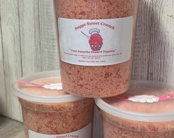 Cobertura de postre crujiente de fresa - Envase de 32 oz