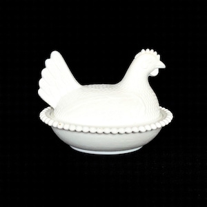 Indiana Glass Nesting Hen Vintage White MilkGlass Covered Dish Bowl Chicken c1970s