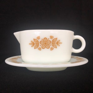 Vintage Pyrex Butterfly Gold Pattern 2 Piece Gravy Boat Set - Vintage Milk Glass
