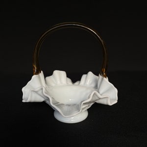 RARE - Milk Glass 6&quot; Honeycomb Ruffled Rim Bride&#39;s Basket with Applied AMBER GLASS Handle - Vintage MilkGlass Basket