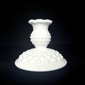 Candelabro de vidrio lechoso con forma de clavo FENTON vintage - Candelabro de vidrio lechoso