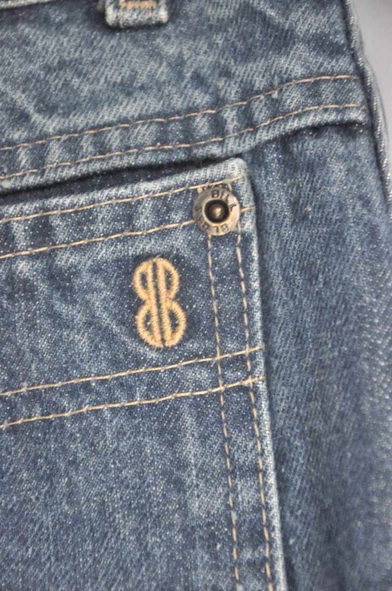 1980s medium wash bottoms size 4 or 6 tall Vintage high waisted jeans Opening Sale 28 inch waist women/'s 80s genuine denim pants
